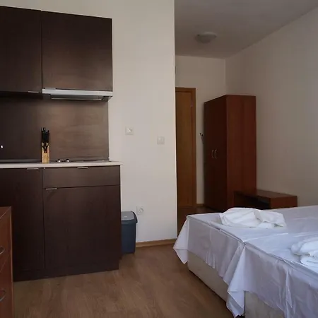 Sunny View Studio Apartament